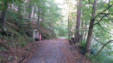 Herbstspaziergang zum Stülpnerbrunnen