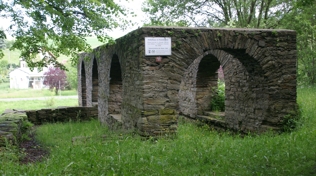 Kahnhebehaus Halsbrücke