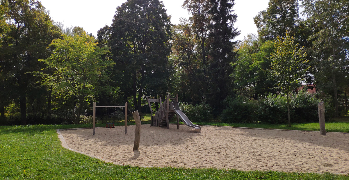 Spielplatz "Ludwig-Renn-Park"