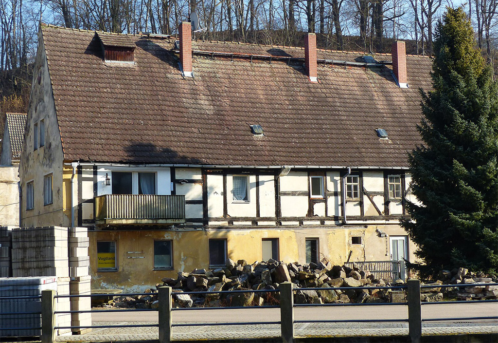 <a href='https://commons.wikimedia.org/wiki/User:Dr._Bernd_Gross'>Dr. Bernd Gross</a>, <a href='https://commons.wikimedia.org/wiki/File:Neidmühle_Talstraße_46_Klipphausen_1.JPG'>Neidmühle Talstraße 46 Klipphausen 1</a>, <a href='https://creativecommons.org/licenses/by-sa/4.0/legalcode'>CC BY-SA 4.0</a>
