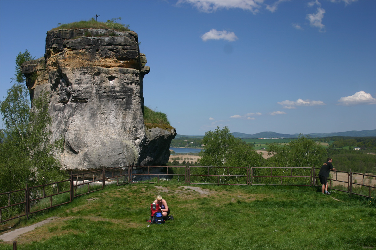 Felsenburg Jestřebí auch Habštejn oder Krušina