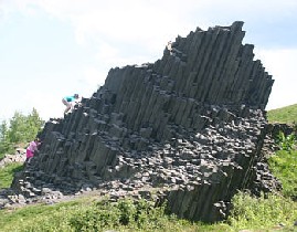 Basaltsäulen am Herrenhausfelsen