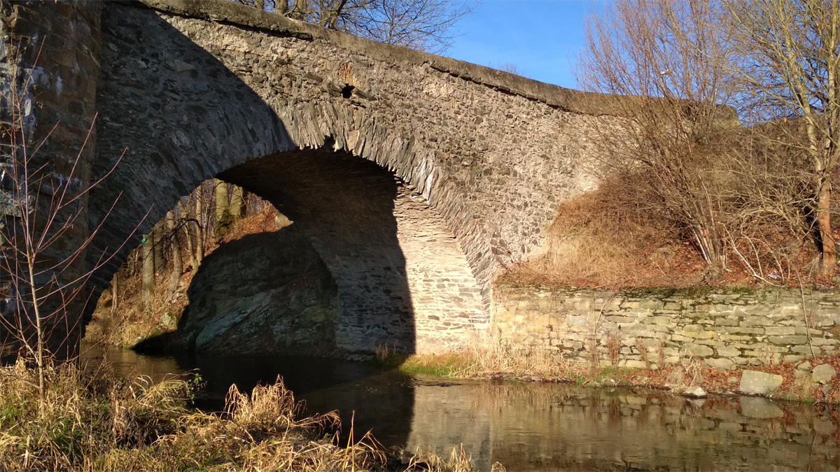 Steinbrücke über die große Striegis